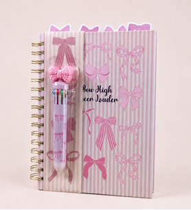 Pembe Fiyonk Temalı 4 Bölmeli Çizgili Defter & 10 Renkli Tükenmez Kalem Kırtasiye Seti