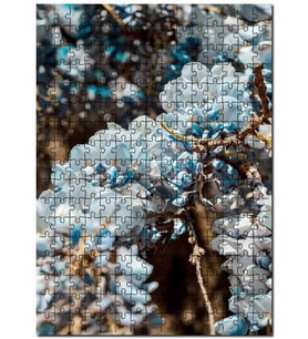 Cakapuzzle Dalda Mavi Renkli Çiçekler Puzzle Yapboz MDF (Ahşap) (120 Parça)