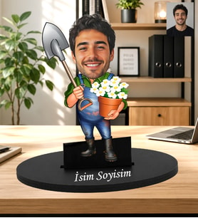 Kişiye Özel Bahçıvan Biblo – Karikatürlü Figür – Fotoğraflı İsim Yazılı Hediye Doğaseverlere En Özgün Hediye Sever Temalı Karikatür Biblo