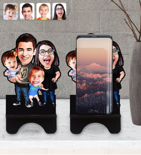 BK Gift Kişiye Özel Aile Karikatürlü Ahşap Biblo Telefon Standı-3