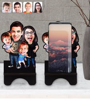 BK Gift Kişiye Özel Aile Karikatürlü Ahşap Biblo Telefon Standı-3