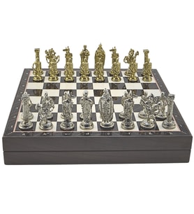 GiftHome Büyük Boy Metal İNGİLİZ Satranç Takımı Parlak ve Ceviz Desenli Sandıklı MDF Tahtası(36X36X6 cm.)
