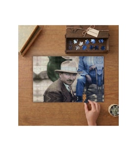 Mavi Gözlü Atatürk Tasarımı 240 parça Ahşap Puzzle Ahşap Kutuda MP06938