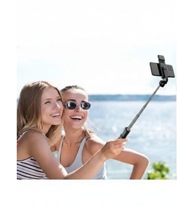 Katlanabilir Uzaktan Kumandalı Selfie Çubuğu Işıklı Masa Üstü Tripod Telefon Tutucu (K.Siyah)