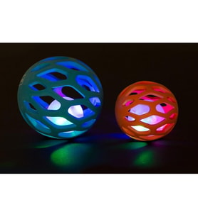 Karlie Kauçuk Led Lambalı Köpek Oyuncağı 8 Cm