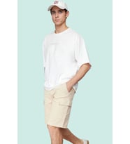 Erkek Pamuklu Denim Şort Rahat Geniş Paça Kısa Boy Günlük Kullanım İçin Ideal Modern Tasarım (Taş)