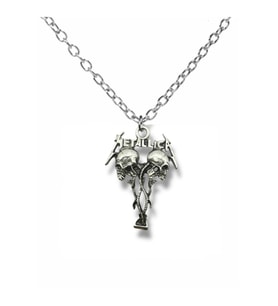 Metallica İki İskelet Kafalı Gümüş Renk Unisex Kolye – Rock ve Metal Tarzı Takı