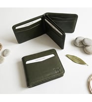 %100 Hakiki Deri Çift Yönlü Kağıt Para Bölmeli Mıknatıs Kapamalı Trend Model Erkek Cüzdan 10 cm en / yükseklik 8 cm