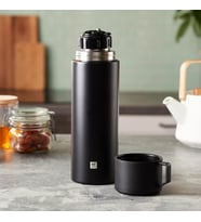 Zwilling Termos, Entegre Fincan, Termos Sürahi, Çift Duvarlı Yalıtım, 1 Litre, Siyah (Çok Renkli)