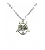 Slayer Pentagram Figürlü Metal Kolye – 60 cm Zincirli Heavy Metal Takı (Gümüş)