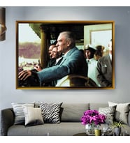 Tablore Renklendirilmiş Atatürk Profil Portresi Ve Heyeti Çerçeveli Kanvas Tablo Modern Salon Dekoru