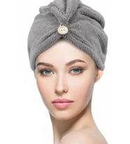 Gri Saç Havlusu, Mikrofiber Düğmeli Saç Kurutma Bonesi, Banyo Deniz Ve Havuz Sonrası Plaj İçin