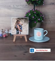 Anneye Doğum Günü Hediyesi Fotoğraflı Dekoratif Taş, Ahşap Altlıklı Türk Kahvesi Fincanı Hediye (Model 2)