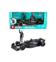 1:24 Mercedes AMG F1 W14 E Performance Figürlü Yarış Arabası – Hamilton ve Russell Seçenekli F1 Model (Çok Renkli)