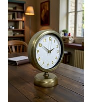 Vintage Luxury 25 x 20 Cm Eskitme Metal Masa Saati (Kahverengi Açık)
