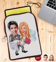 BK Gift Kişiye Özel Evleniyoruz Karikatürlü Taşınabilir Koruyucu Tablet Kılıfı & Organizer Çanta - Bordo-7