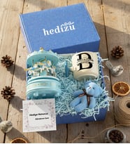 Kişiye Özel B Harfli İsimli Hediye Kutusu - Kişiye Özel T Kupa, Atlı Karınca Müzik Kutusu, Peluş Anahtarlık Doğum Günü Hediyesi (Mavi)