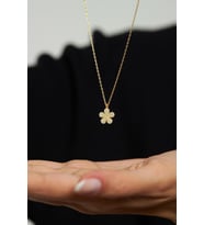 Zirkon Taşlı Gold Minimal Papatya Gümüş Kolye