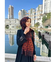 el işlemeli jakarlı şal