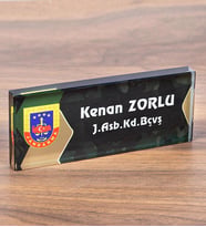 Askere Özel Kristal Masa İsimliği Jandarma Logolu Hediye İsimlik