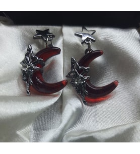 Dükkan Design Red Moon Y2K Yıldız Detaylı Küpe