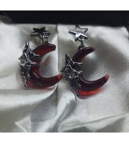 Dükkan Design Red Moon Y2K Yıldız Detaylı Küpe