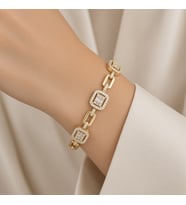 STİL İNCİSİ/XUPING JEWELRY ÜÇLÜ BAGET ZİRKON TAŞLI BİLEKLİK