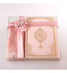 Şal + Tesbih + Kuran Hediye Seti (Orta Boy, Standart Cilt, Pembe)
