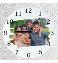 Kişiye Özel Fotoğraf Baskılı Cam Duvar Saati 30x30 cm - Resimli Aile Saati Ev Hediyesi