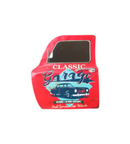 Dekoratif Classic Garage Temalı Kırmızı Araba Kapısı Ayna