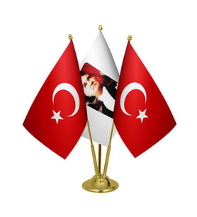 Masa Üstü Atatürk Bayrağı Türk Bayrağı Üçlü Pirinç Direk Masa Bayrak Seti