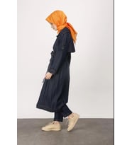 1115 ÖNDEN DÜĞMELİ BELİ BAĞLAMALI CEPLİ KOTON KAP QKS KAP 1115 #23-12# (Koyu Mavi)