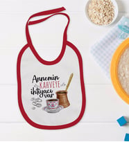 BK Kids Annemin Kahveye İhtiyacı Var Tasarımlı Kırmızı Bebek Mama Önlüğü-1