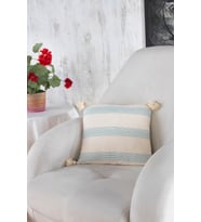 Çizgili Desenli Ponpon Detaylı 40x40 cm Kırlent (Natural)