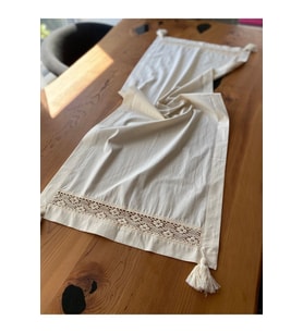 Home’s Püsküllü Organik Kumaş Runner