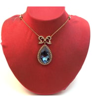 Aşina Gümüş - Muhteşem Yüzyıl Koyu Mavi Safir Damla Swarovski Taşlı Elmas Montür Kolye Sevgiliye Hediye