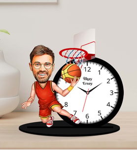 Kişiye Özel Karikatürlü Basketbolcu Ahşap Biblo Masa Saati