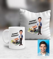 Kişiye Özel Karikatürlü Emlakçı Kupa ve Yastık Hediye Seti Emlakçı Hediyeleri (Beyaz)
