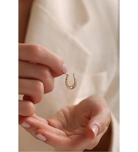 925 Ayar Gümüş Papatya Silver Desenli Kalp Halka Küpe.rose.gold.rodaj Renk Seçeneğiyle