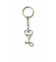 Care Heart Charm – Kalp Formlu Stetoskop Figürlü Gümüş Renk Unisex Metal Anahtarlık