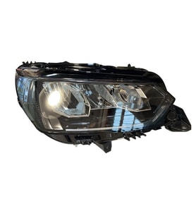 PEUGEOT 208 ÖN FAR ELEKTRİKLİ MOTORLU LEDLİ SAĞ 20- PEJ1028C17 9833036280