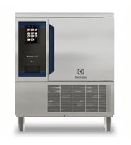 Electrolux Professional Endüstriyel Skyline Chills Şok Soğutucu Dondurucu 30/30kg, 6 Gn 1/1 Veya 600x400mm (12 Seviye, Tepsi Araları 30mm), Dokunmatik Ekran Kontrollü Ve Üst Tablalı R290 EBFA61TE