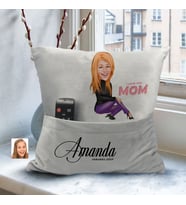 BK Gift Kişiye Özel Anne Karikatür Tasarımlı Organizer Kumanda ve Atıştırmalık Cepli Gri Kırlent Yastık-6 Arkadaşa Hediye, Cepli Yastık