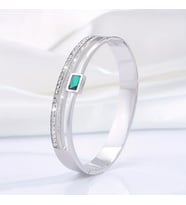 Pandora Tarz,Çift Sıra Zirkon İşlemeli Safir Taşlı, Çelik Üzeri Altın Kaplama Kelepçe, Ahşap kutu İçerisinde (Silver)