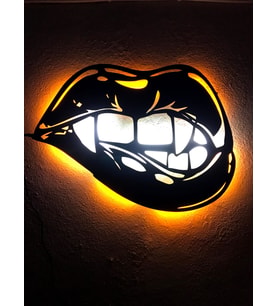Vampir Dudak Led Işıklı Tablo