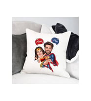 Süper Kahraman Aşıklar Karikatürlü Yastık