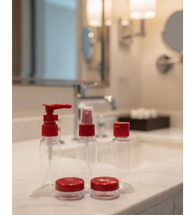 Mey İthalat® 5’li Seyahat Boy Kozmetik Şişe Seti 30 ml Çantalı Organizer