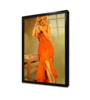 Renkli Marilyn Monroe Çerçeveli Cam Tablo