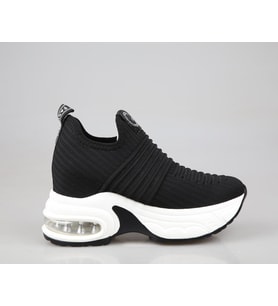 GUJA 25y300-8 Dolgu Topuk Siyah Kadın Sneakers