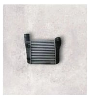 Audi A4 1.9 TDI 2.0 TDI 2001- Turbo Radyatörü Intercooler 240X175X62 8ML376776081 Wisco